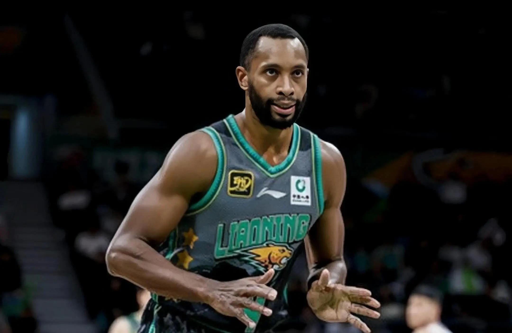 NBA直播-媒体人：山东男篮有意弗格但报价未达成一致，三、四外援会陆续到位