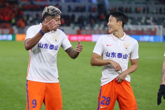 体育直播-【内幕】孙准浩冒险出战为兑现承诺 赛前曾请缨首发